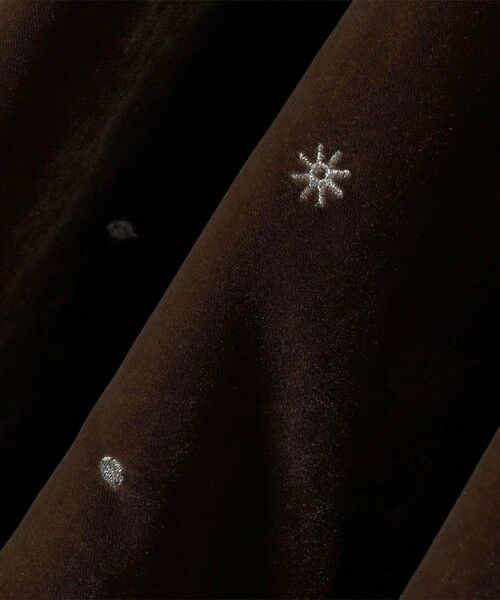 SHIPS / シップス ロング・マキシ丈ワンピース | SHIPS any:〈手洗い可能〉ポリエステル ベロア 刺繍 タック フレア ワンピース | 詳細25