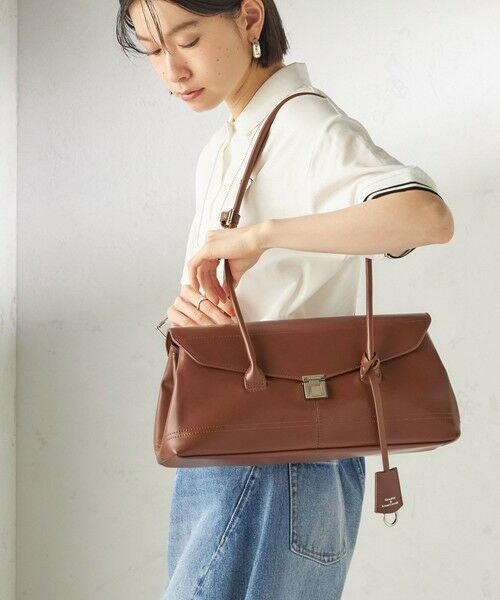 SHIPS / シップス ショルダーバッグ | 《予約》George Cinq:SHOULDER BAG（L）（キャメル）