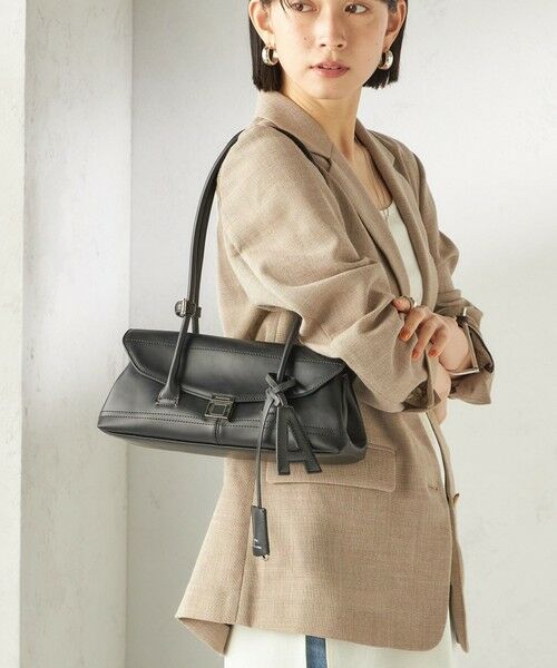 SHIPS / シップス キーホルダー・ストラップ | 《予約》George Cinq:イニシャル チャーム（ブラック） | 詳細3