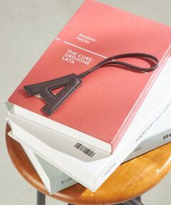 SHIPS / シップス キーホルダー・ストラップ | 《予約》George Cinq:イニシャル チャーム（ブラウン）