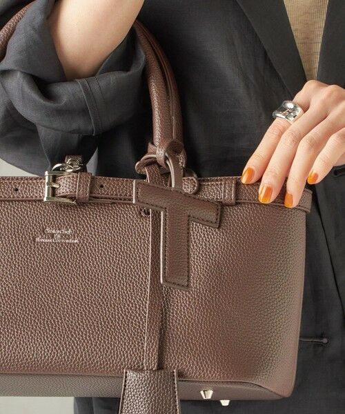 SHIPS / シップス キーホルダー・ストラップ | 《予約》George Cinq:イニシャル チャーム（ブラウン） | 詳細22