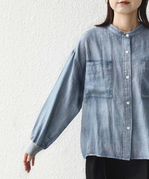 SHIPS / シップス シャツ・ブラウス | 《予約》〈手洗い可能〉シアー デニム 袖 リブ バンドカラー シャツ | 詳細16