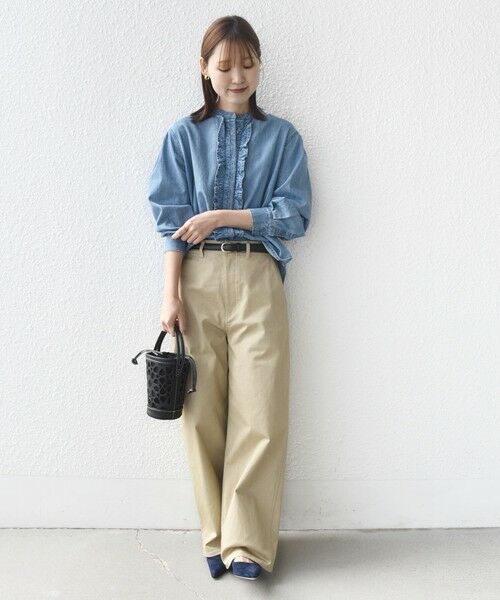 SHIPS / シップス シャツ・ブラウス | 《予約》【WEB限定】〈洗濯機可能〉ライトオンス フリル デニム シャツ | 詳細1