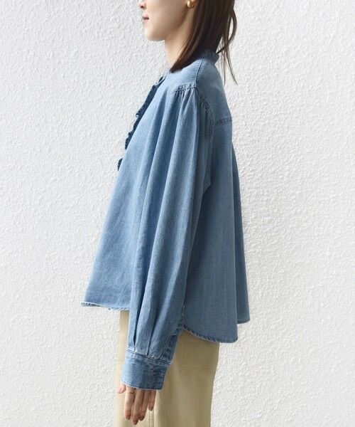 SHIPS / シップス シャツ・ブラウス | 《予約》【WEB限定】〈洗濯機可能〉ライトオンス フリル デニム シャツ | 詳細16