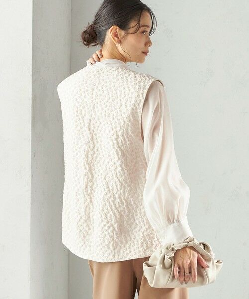 SHIPS / シップス ベスト | 《予約》ミニ フラワー ジャカード パール モチーフ ボタン ジレ（セレモニー対応可） | 詳細7