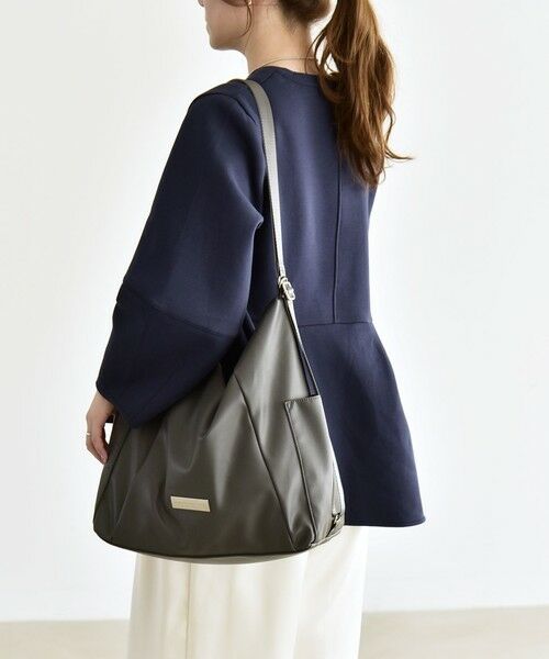 SHIPS / シップス トートバッグ | 《予約》quaranciel: 3way ポケット ジップ トート（A4対応） | 詳細7