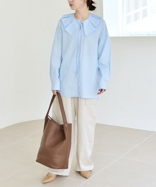 SHIPS / シップス シャツ・ブラウス | 《予約》quaranciel:〈洗濯機可能〉タックカラー 2way キーネック シャツ ブラウス | 詳細16