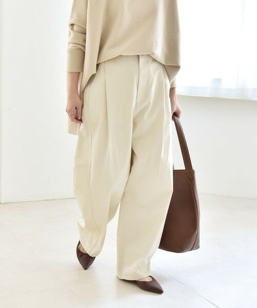 SHIPS / シップス チノ・ワークパンツ | 《予約》quaranciel:〈洗濯機可能〉チノ ワイド コクーン パンツ | 詳細5