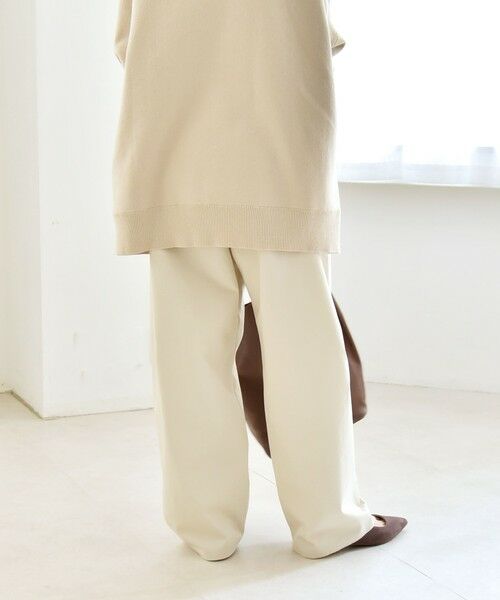 SHIPS / シップス チノ・ワークパンツ | 《予約》quaranciel:〈洗濯機可能〉チノ ワイド コクーン パンツ | 詳細6