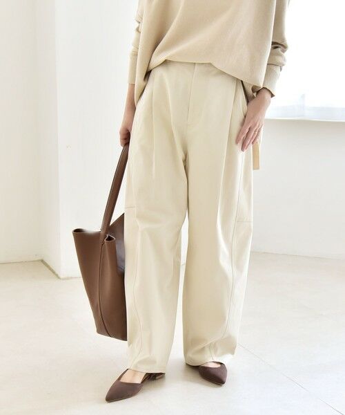 SHIPS / シップス チノ・ワークパンツ | 《予約》quaranciel:〈洗濯機可能〉チノ ワイド コクーン パンツ | 詳細9