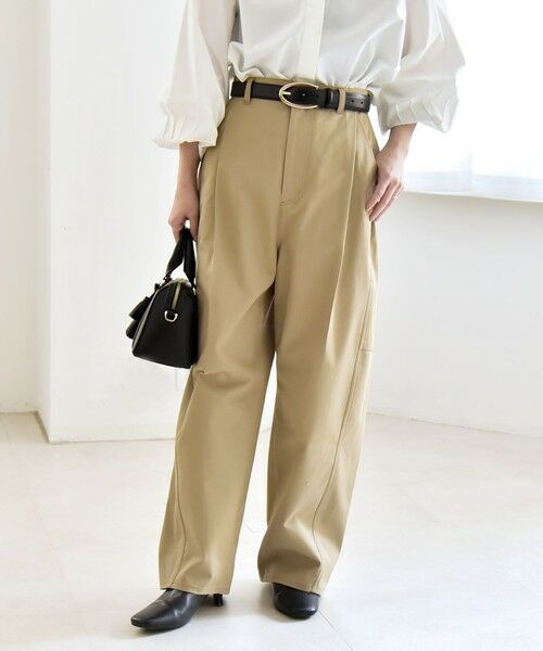 SHIPS / シップス チノ・ワークパンツ | 《予約》quaranciel:〈洗濯機可能〉チノ ワイド コクーン パンツ | 詳細17