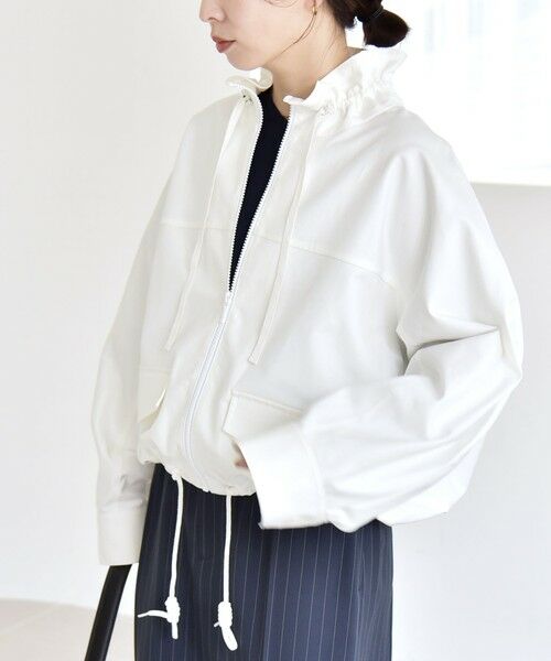 SHIPS / シップス ブルゾン | 《予約》quaranciel:〈手洗い可能〉ギャザー スタンドカラー ドロスト ショート ブルゾン | 詳細7