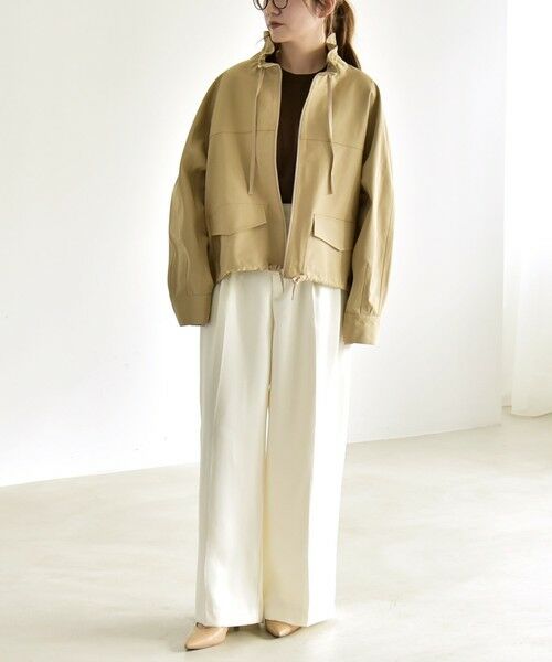 SHIPS / シップス ブルゾン | 《予約》quaranciel:〈手洗い可能〉ギャザー スタンドカラー ドロスト ショート ブルゾン | 詳細10