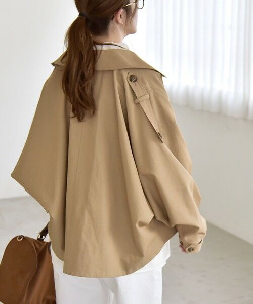 SHIPS / シップス トレンチコート | 《予約》quaranciel: ドルマンスリーブ ショート トレンチ コート | 詳細5