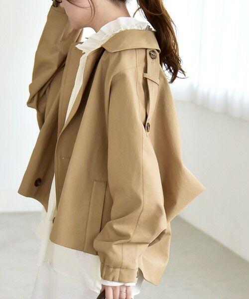 SHIPS / シップス トレンチコート | 《予約》quaranciel: ドルマンスリーブ ショート トレンチ コート | 詳細8