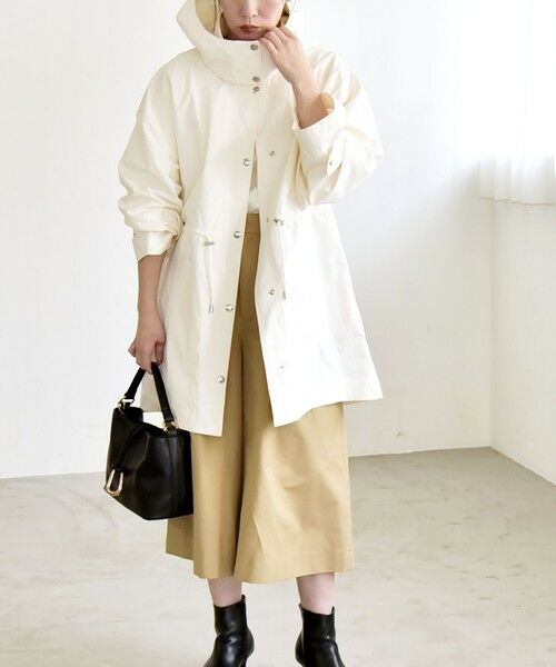 SHIPS / シップス その他アウター | 《予約》quaranciel:〈撥水加工/洗濯機可能〉ドロスト フーディー ブルゾン コート（オフホワイト）