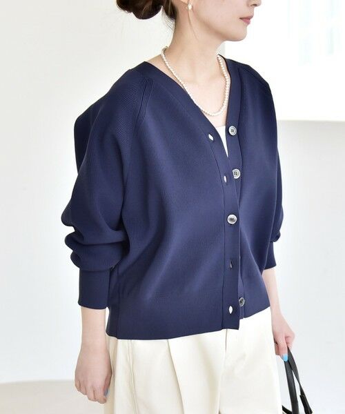 SHIPS / シップス カーディガン・ボレロ | 《予約》quaranciel:〈手洗い可能〉アゼ Vネック コンパクト ニット カーディガン | 詳細29