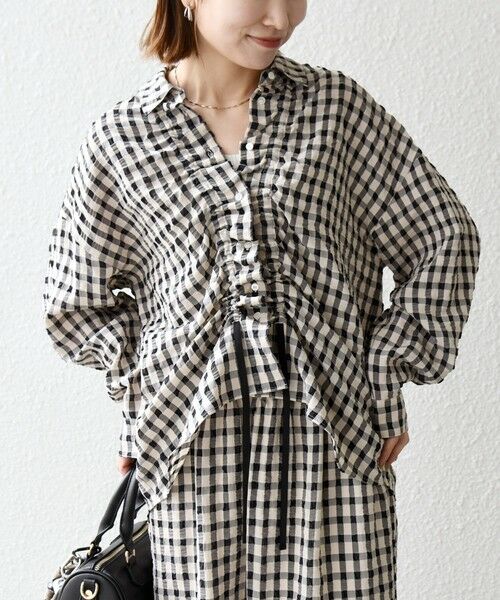 SHIPS / シップス シャツ・ブラウス | 《予約》SHIPS any:〈洗濯機可能〉ギンガムチェック サッカー ドロスト シャツ ブラウス（ブラック）