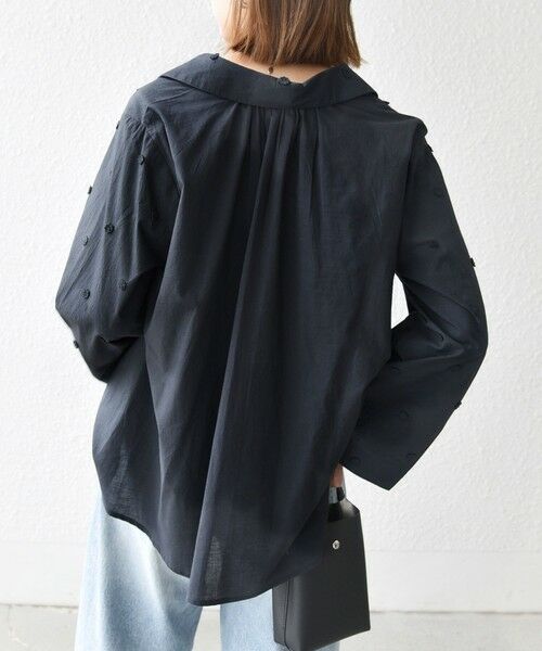 SHIPS / シップス シャツ・ブラウス | 《予約》SHIPS any:〈洗濯機可能〉フラワー モチーフ Aライン スキッパー シャツ ブラウス | 詳細25