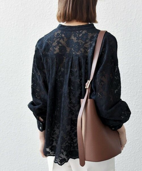 SHIPS / シップス シャツ・ブラウス | 《予約》SHIPS any:〈手洗い可能〉フラワー メッシュ レース バンドカラー タック シャツ | 詳細17