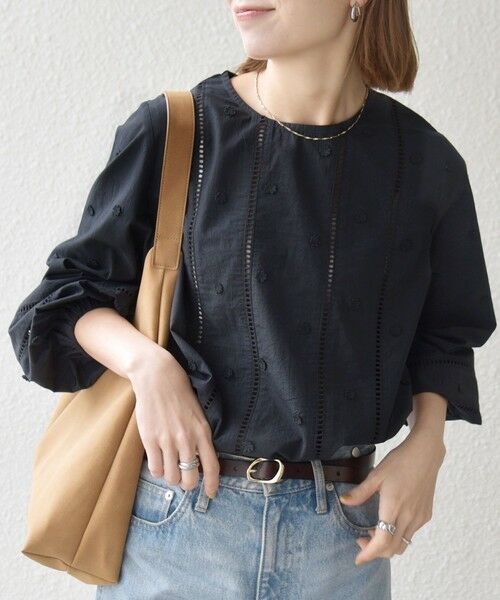 SHIPS / シップス シャツ・ブラウス | 《予約》【WEB限定】SHIPS any:〈洗濯機可能〉フラワー モチーフ ハシゴレース クルーネック ブラウス | 詳細18