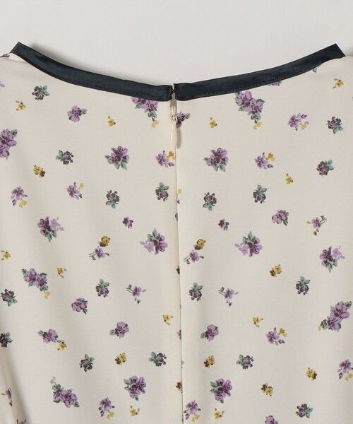 SHIPS / シップス ロング・マキシ丈ワンピース | 《予約》SHIPS any:〈洗濯機可能〉フラワー プリント ウエストギャザー Vネック ワンピース | 詳細11