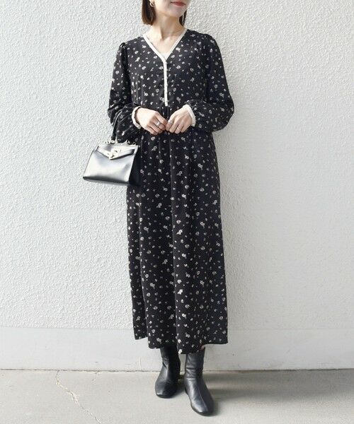 SHIPS / シップス ロング・マキシ丈ワンピース | 《予約》SHIPS any:〈洗濯機可能〉フラワー プリント ウエストギャザー Vネック ワンピース | 詳細26