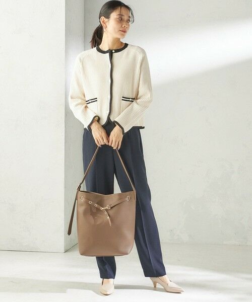 SHIPS / シップス トートバッグ | 《予約》【WEB限定】ハトメ ベルト ワンショルダー バッグ M | 詳細23