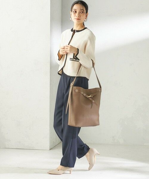 SHIPS / シップス トートバッグ | 《予約》【WEB限定】ハトメ ベルト ワンショルダー バッグ M | 詳細24