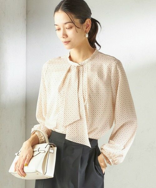 SHIPS / シップス シャツ・ブラウス | 〈手洗い可能〉プリント タイ 長袖 ブラウス(ベージュ系)