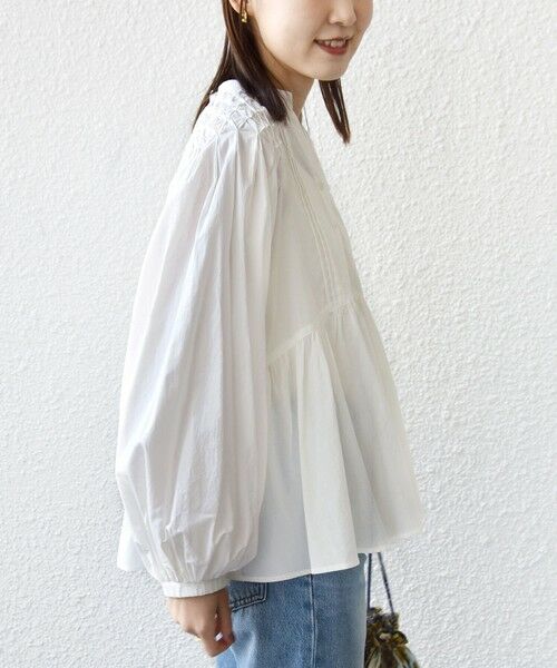 SHIPS / シップス シャツ・ブラウス | 《予約》【WEB限定】〈手洗い可能〉ショルダー 刺繍 タック ブラウス | 詳細9