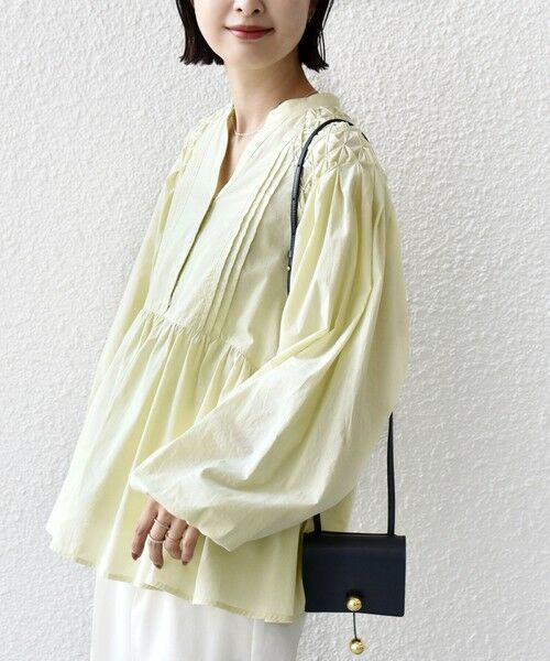 SHIPS / シップス シャツ・ブラウス | 《予約》【WEB限定】〈手洗い可能〉ショルダー 刺繍 タック ブラウス | 詳細17