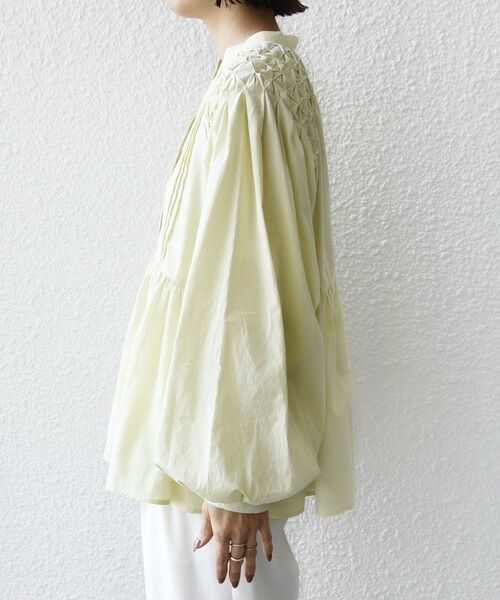 SHIPS / シップス シャツ・ブラウス | 《予約》【WEB限定】〈手洗い可能〉ショルダー 刺繍 タック ブラウス | 詳細27