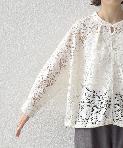 SHIPS / シップス シャツ・ブラウス | 《予約》〈手洗い可能〉裾 ドロスト レース ブラウス | 詳細15