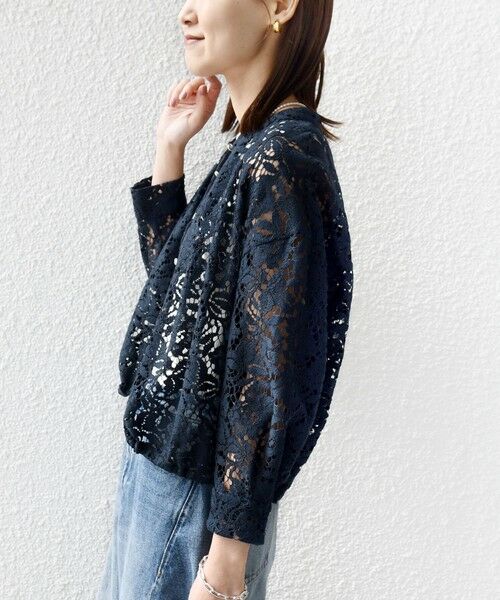 SHIPS / シップス シャツ・ブラウス | 《予約》〈手洗い可能〉裾 ドロスト レース ブラウス | 詳細22