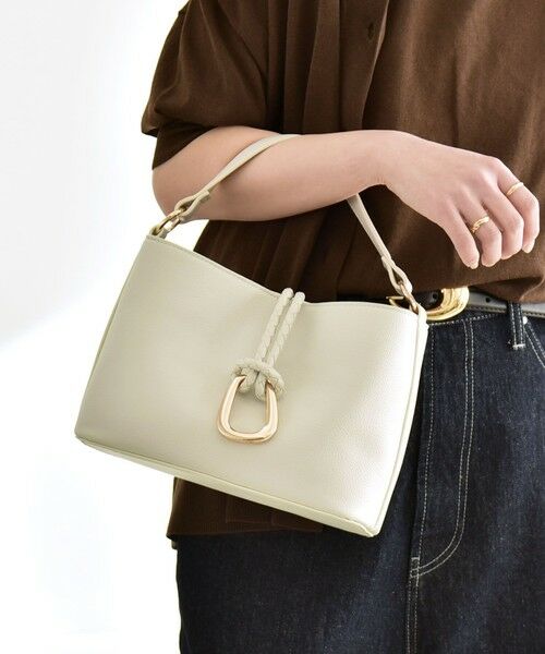 SHIPS / シップス ショルダーバッグ | 《予約》quaranciel: 2way バックル スクエア ショルダー バッグ | 詳細1