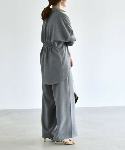 SHIPS / シップス サロペット・オールインワン | 《予約》quaranciel:〈洗濯機可能〉ギャザー シャツ & イージー パンツ セットアップ | 詳細4