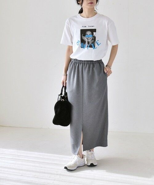 SHIPS / シップス ロング・マキシ丈ワンピース | quaranciel:〈洗濯機可能〉Vネック ブラウス & Iライン スカート セットアップ | 詳細27