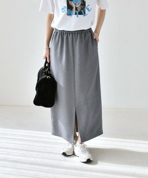 SHIPS / シップス ロング・マキシ丈ワンピース | quaranciel:〈洗濯機可能〉Vネック ブラウス & Iライン スカート セットアップ | 詳細29