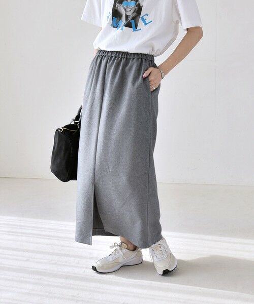 SHIPS / シップス ロング・マキシ丈ワンピース | quaranciel:〈洗濯機可能〉Vネック ブラウス & Iライン スカート セットアップ | 詳細30