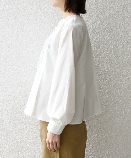 SHIPS / シップス シャツ・ブラウス | 《予約》SHIPS any:〈洗濯機可能〉REPREVE フリル クルーネック Aライン ブラウス | 詳細12