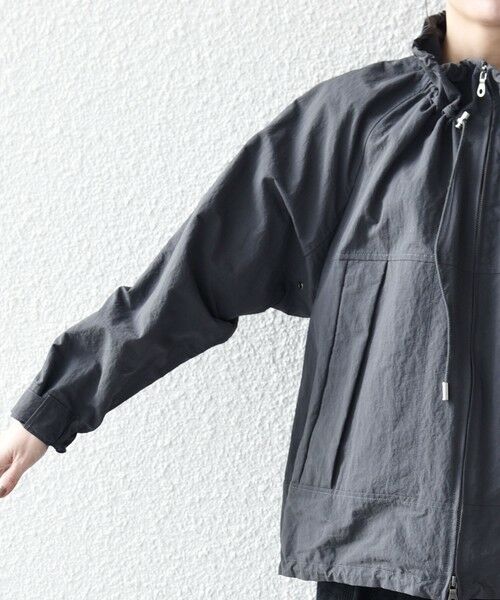 SHIPS / シップス ブルゾン | 《予約》SHIPS any:〈洗濯機可能〉ナイロン タスラン ギャザー スタンドカラー ブルゾン | 詳細20
