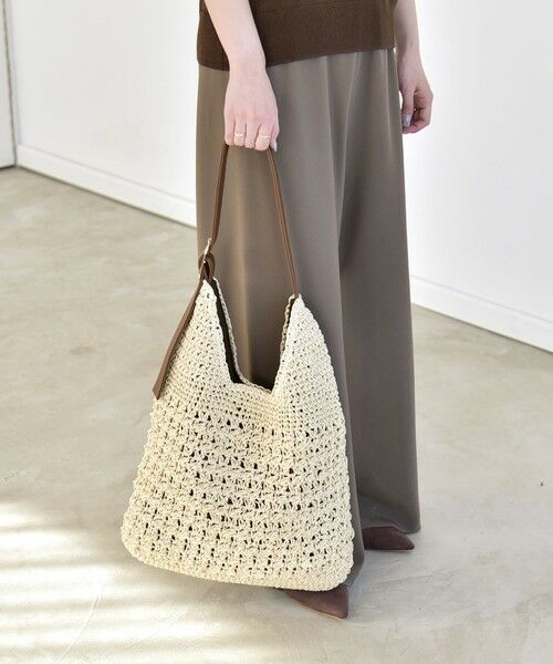 SHIPS / シップス トートバッグ | quaranciel: バックル ショルダー ペーパー トート バッグ（A4対応） | 詳細8