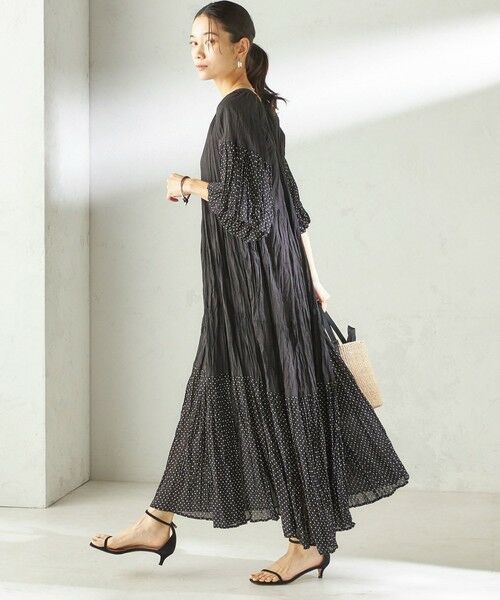 SHIPS / シップス ロング・マキシ丈ワンピース | 《予約》【SHIPS別注】Fanaka:〈手洗い可能〉クリンクル 袖 フレア ワンピース | 詳細2