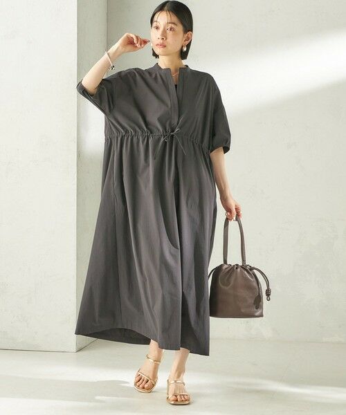 SHIPS / シップス ロング・マキシ丈ワンピース | 《予約》〈接触冷感 / 撥水加工〉TEXBRID(R) タフタ ウエスト 切替 ワンピース | 詳細1