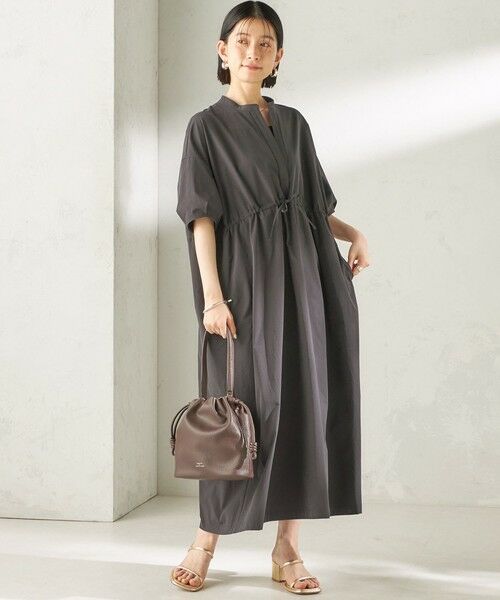 SHIPS / シップス ロング・マキシ丈ワンピース | 《予約》〈接触冷感 / 撥水加工〉TEXBRID(R) タフタ ウエスト 切替 ワンピース（ブラック）