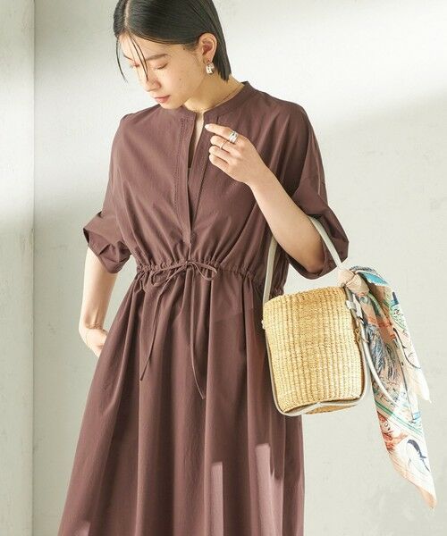 SHIPS / シップス ロング・マキシ丈ワンピース | 《予約》〈接触冷感 / 撥水加工〉TEXBRID(R) タフタ ウエスト 切替 ワンピース（ブラウン）