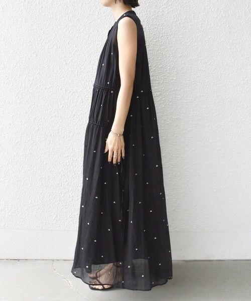 SHIPS / シップス ロング・マキシ丈ワンピース | 《予約》〈手洗い可能〉コットン オーガンジー 刺繍 ウエスト ドロスト ワンピース | 詳細9