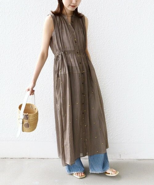 SHIPS / シップス ロング・マキシ丈ワンピース | 《予約》〈手洗い可能〉コットン オーガンジー 刺繍 ウエスト ドロスト ワンピース | 詳細14