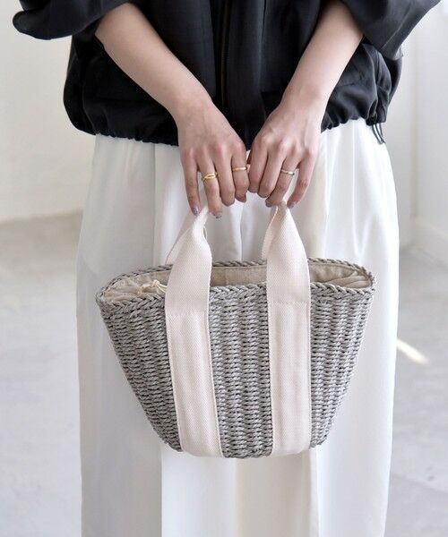 SHIPS / シップス トートバッグ | 《予約》quaranciel: バイカラー テープハンドル ペーパー トート バッグ | 詳細29